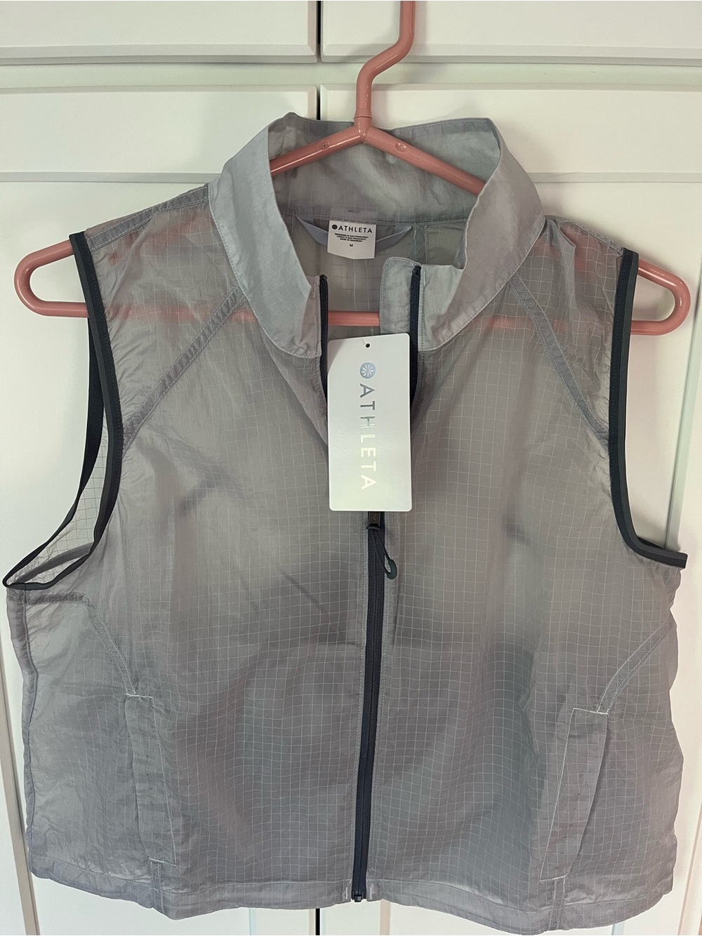 NWT Athleta Run Wild Packable Vest Gray Women’s Medium